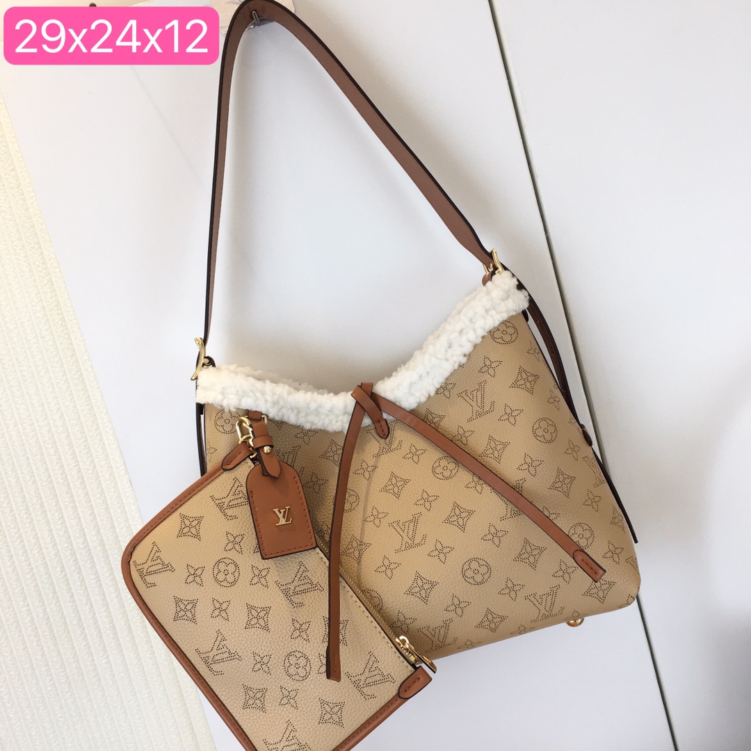 LV bag 768